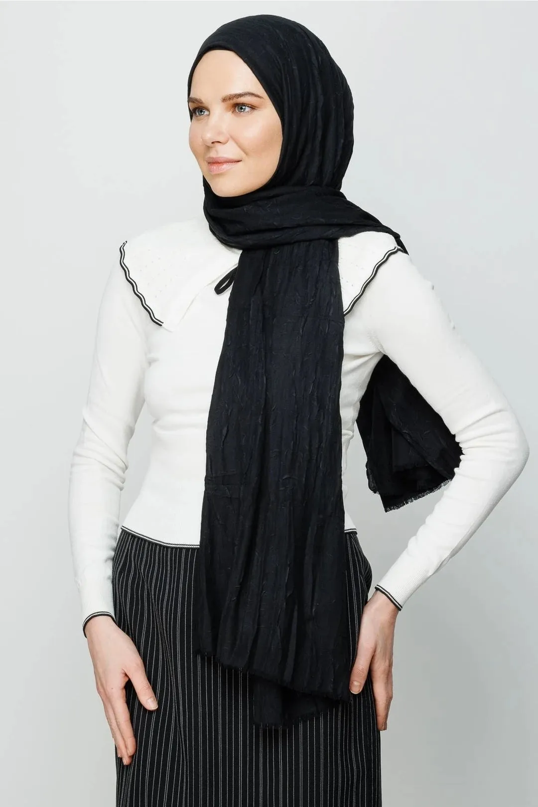 Black Bamboo Hijab