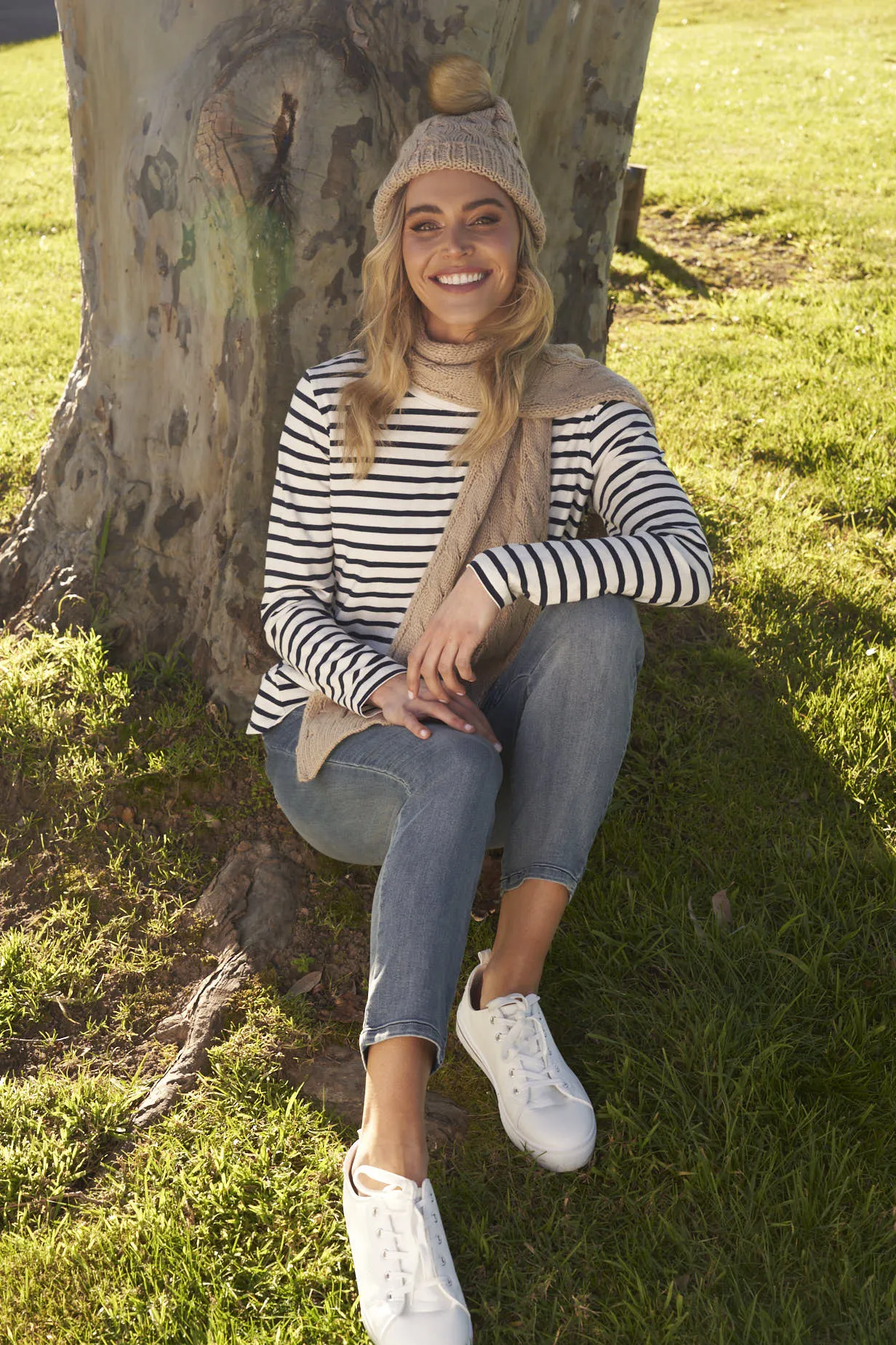 Elsie Beanie - Navy