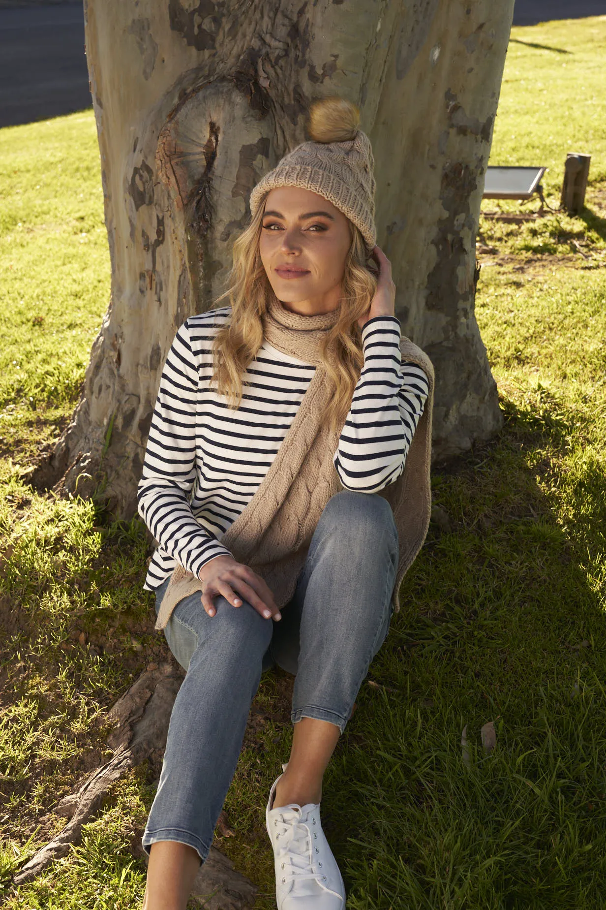 Elsie Beanie - Navy