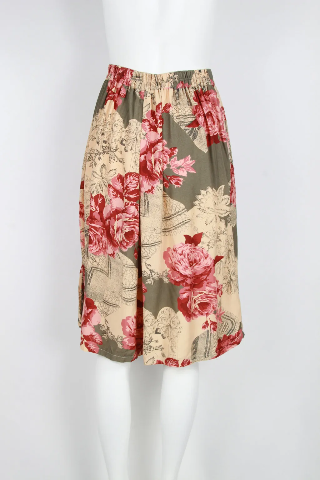 Flat front pleated culottes with rose motif - S