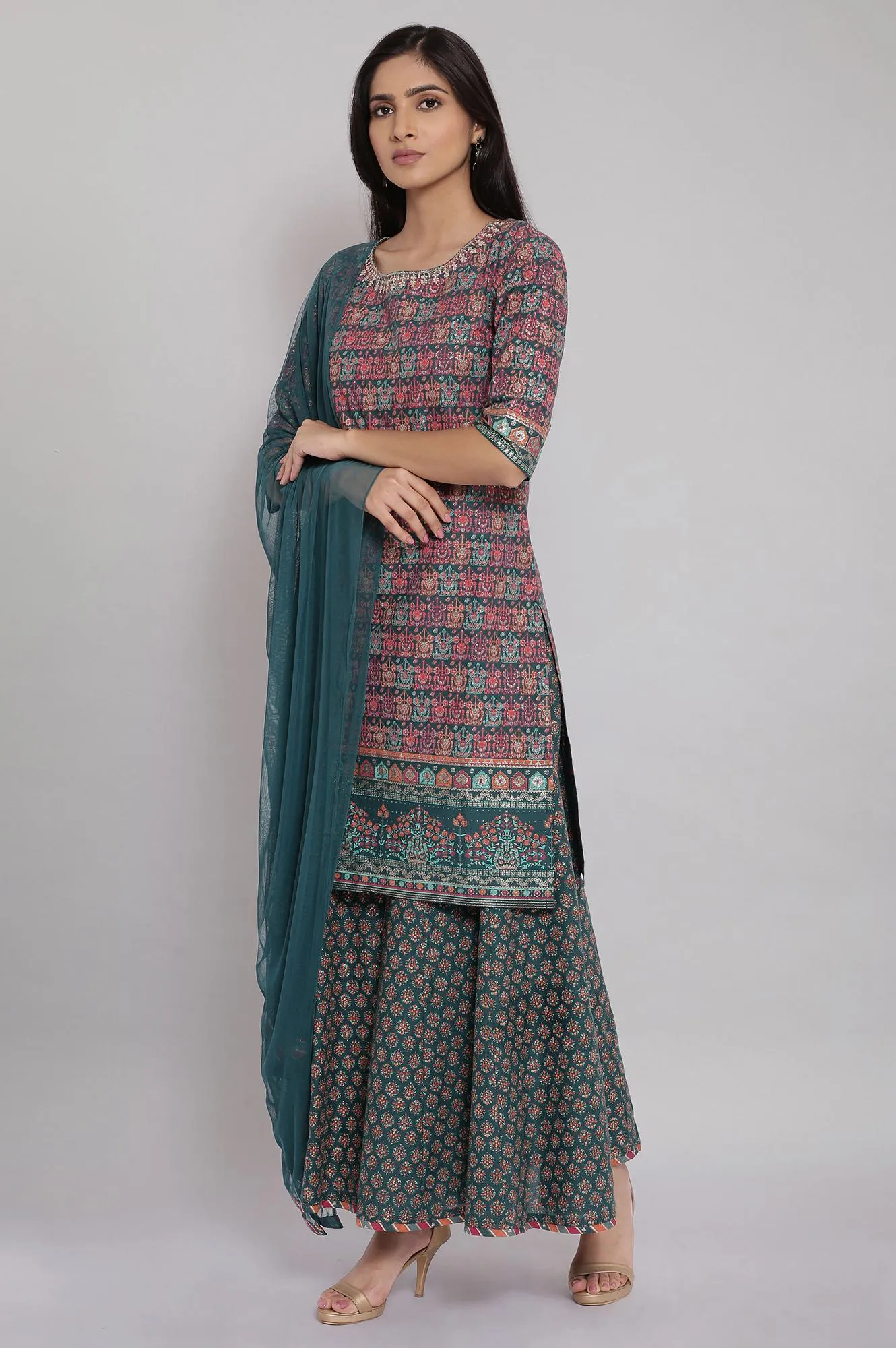 Green Printed Straight kurta-Culottes-Dupatta Set