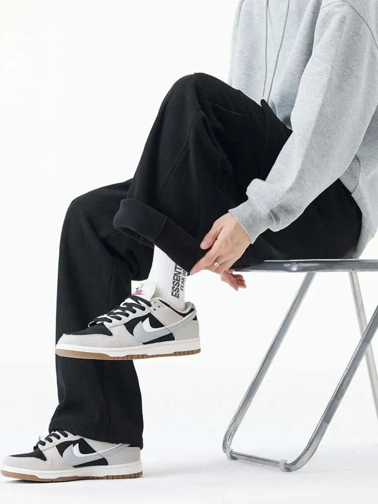 Men's Relaxed Fit Corduroy Cargo Pants
