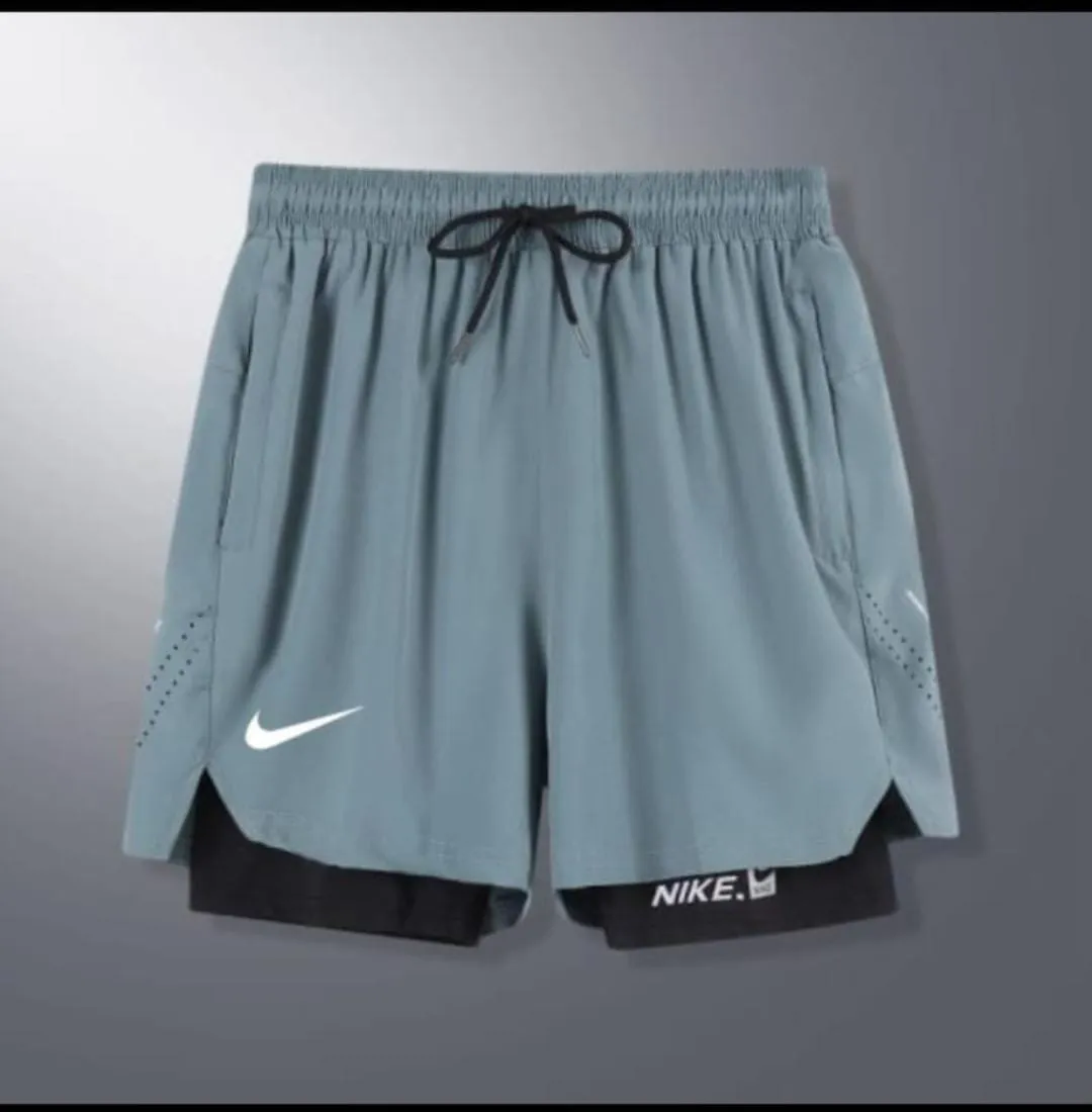 NIKE 2-LAYER SHORTS.