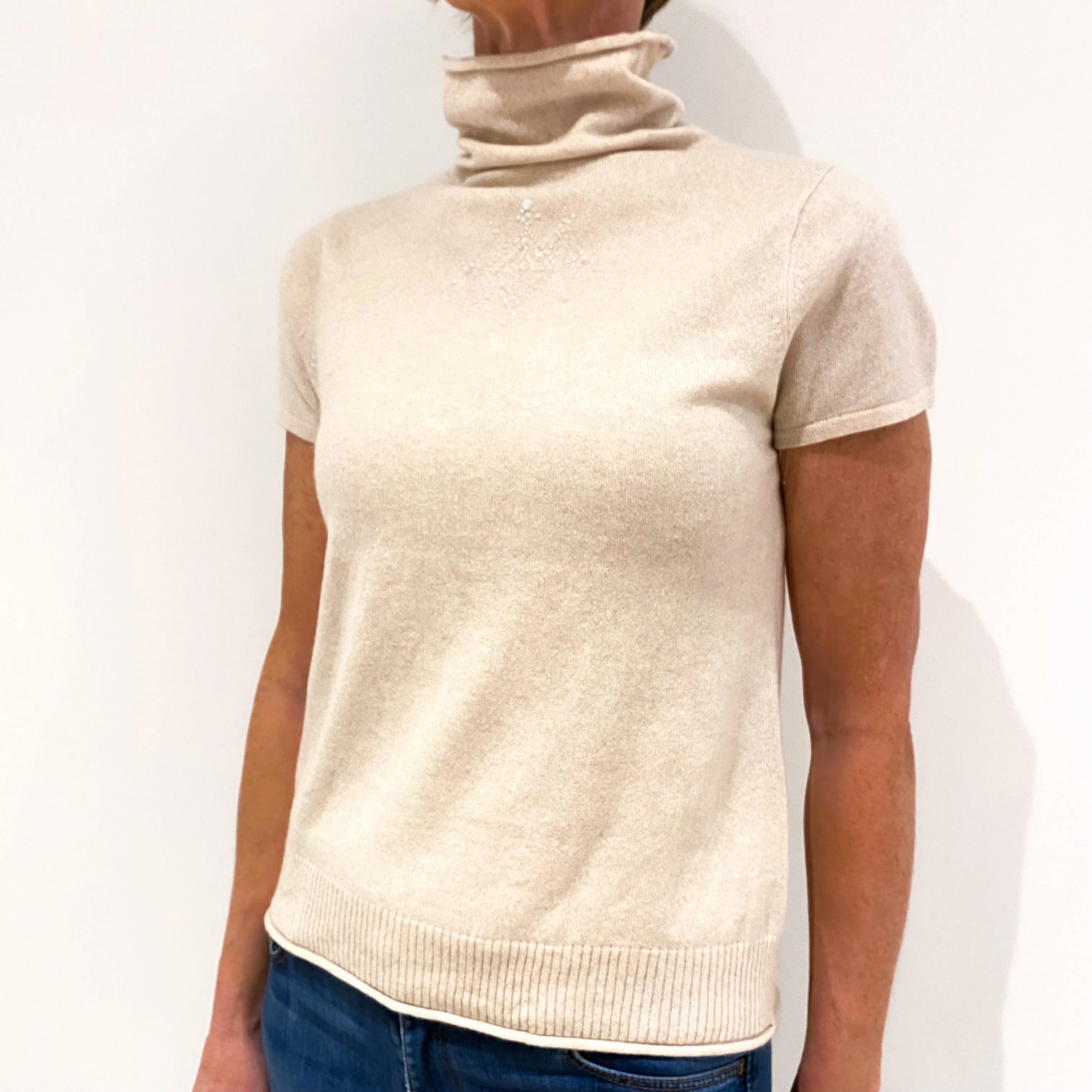 Oatmeal Snowflake Design Short Sleeved Cashmere Funnel Neck Jumper Small