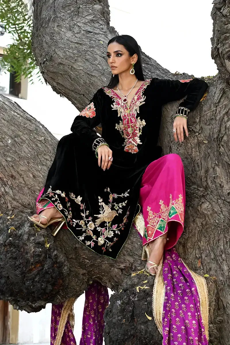 Pinktree - Shikar-e-Husan - Black & Hot Pink - 3 Piece