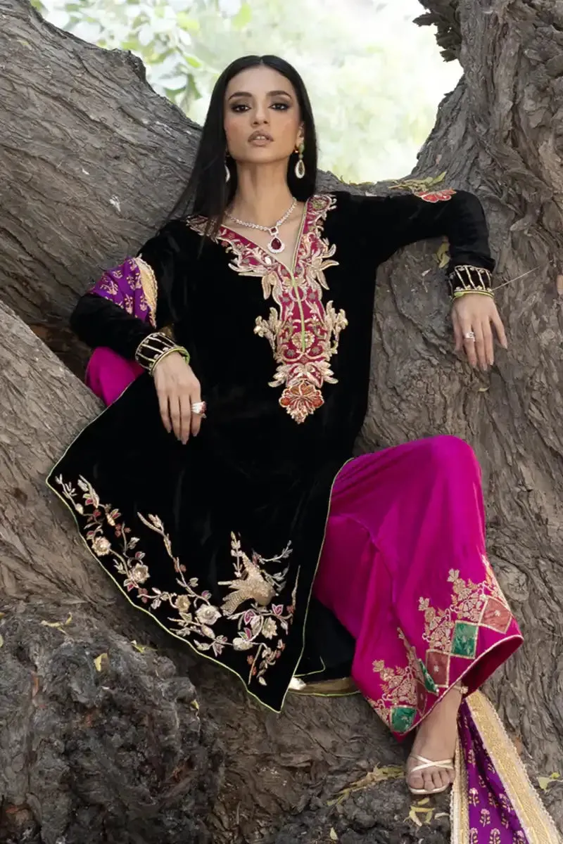 Pinktree - Shikar-e-Husan - Black & Hot Pink - 3 Piece