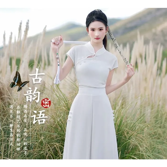 Traditional Chinese Short-Sleeve Stand Collar Plain Cutout Frog Buttoned Top / High Waist Cropped Culottes / Set