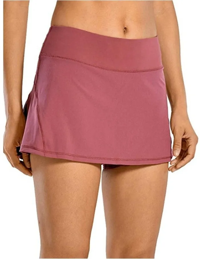 Women's Sports Culottes Mid-waist Pleated Polyester Fiber Back Pocket Zipper Shorts
